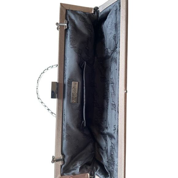 Whiting & Davis Pewter Mesh and Brown Satin Ruffles Clutch with Strap. EUC. - Picture 5 of 6